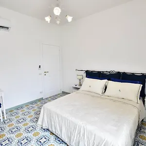 Alojamento de Acomodação e Pequeno-almoço Il Gelsomino Amalfi
