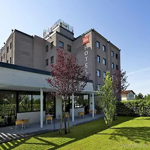 *** Hotel Ibis Firenze Prato Est Włochy